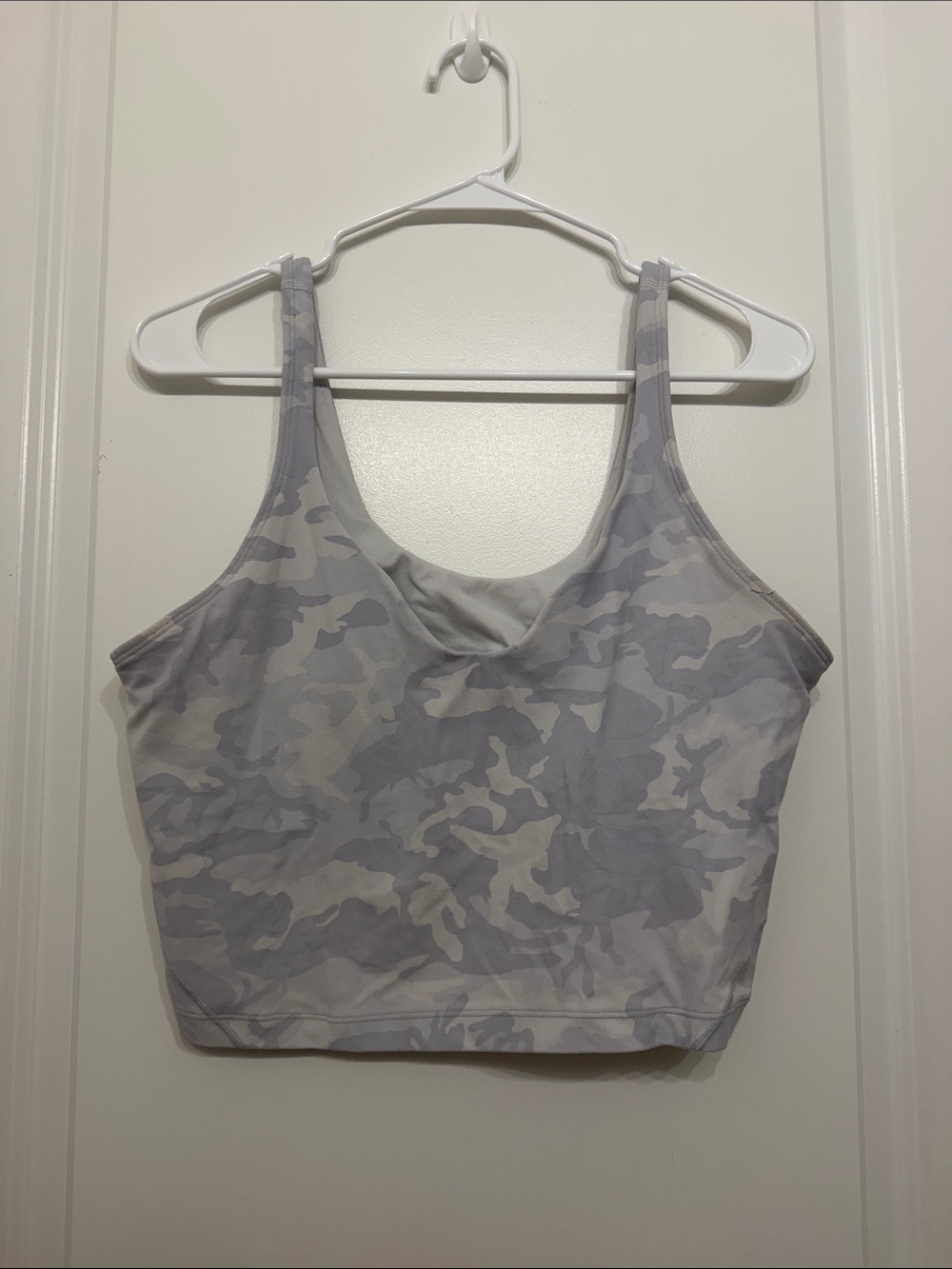 lululemon athletica Light Gray & White Camo Scoop Sports Bra
